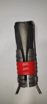 Conjunto de tornillo de carcasa de expansión de acero plateado con roscado métrico